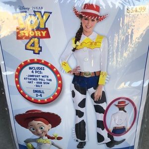 Toy Story 4 Women’s Jessie Costume!
